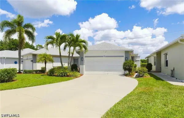 415 Crossfield Circle #81, Naples, FL 34104