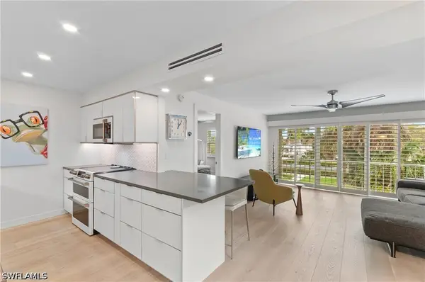 568 12th Avenue S #568, Naples, FL 34102