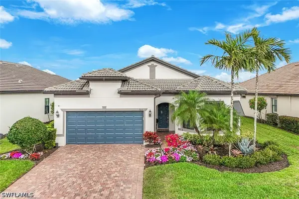 7631 Winding Cypress Drive, Naples, FL 34114