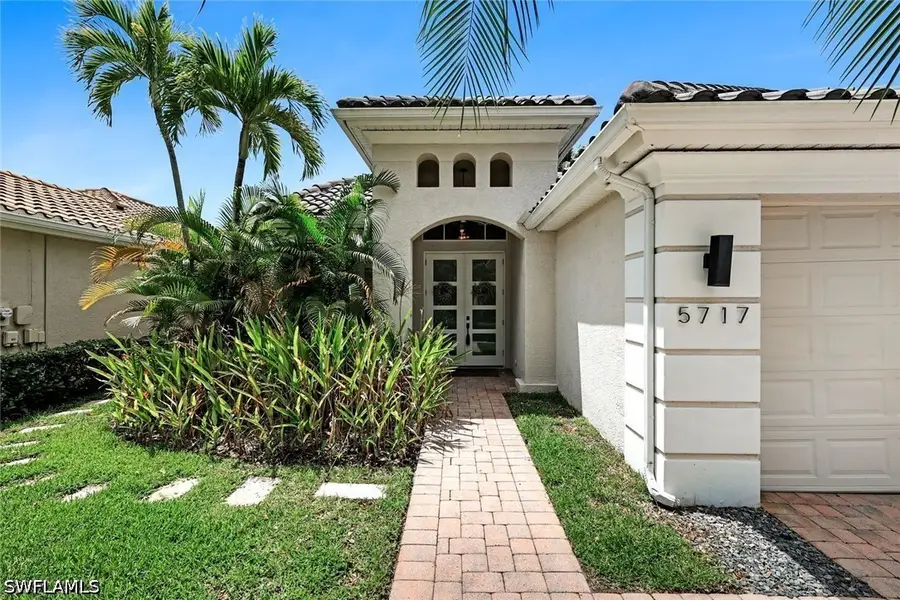 5717 Lago Villaggio Way, Naples, FL 34104 - #2
