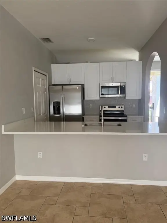 7350 Bristol Circle, Naples, FL 34120 - #2