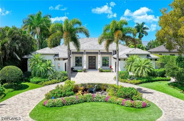 3003 Crayton Road, Naples, FL 34103