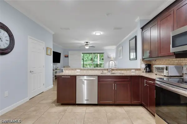 1289 Oxford Lane #228, Naples, FL 34105