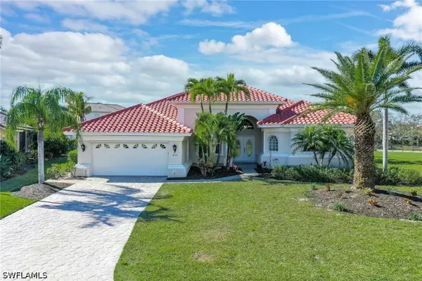8252 Southwind Bay Circle, Fort Myers, FL 33908