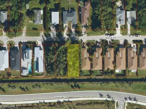 Address Withheld By Seller, Naples, FL 34112