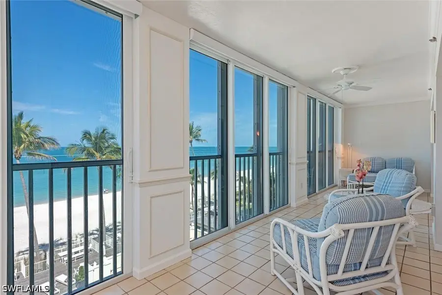 3377 Gulf Shore Boulevard N #4D, Naples, FL 34103 - #3