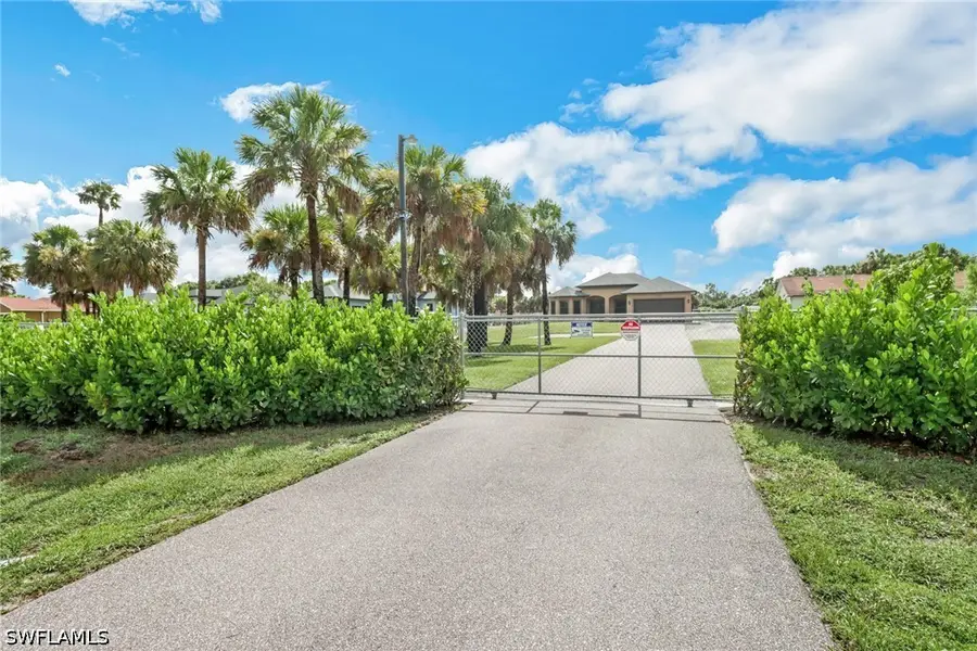 3170 Everglades Boulevard S, Naples, FL 34117 - #3