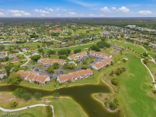 438 Bristle Cone Lane #20, Naples, FL 34113