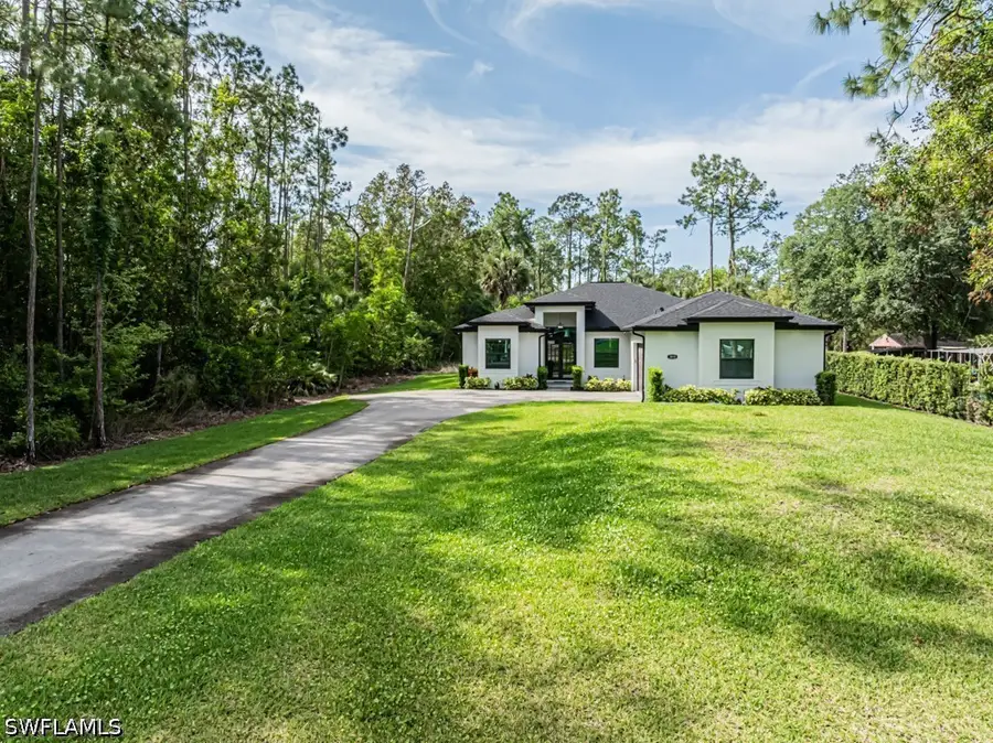 3810 2nd Avenue Se, Naples, FL 34117 - #3