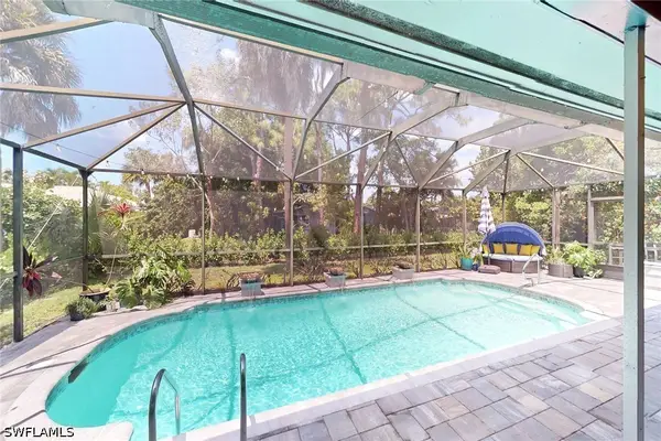 4517 Parrot Avenue, Naples, FL 34104