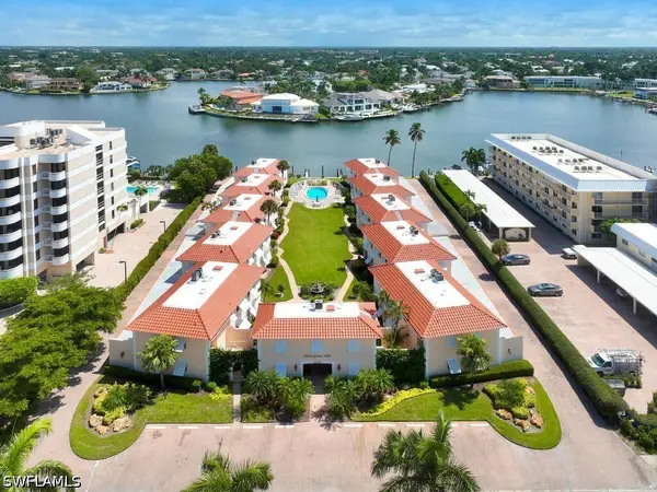 3070 Gulf Shore Boulevard N #209, Naples, FL 34103