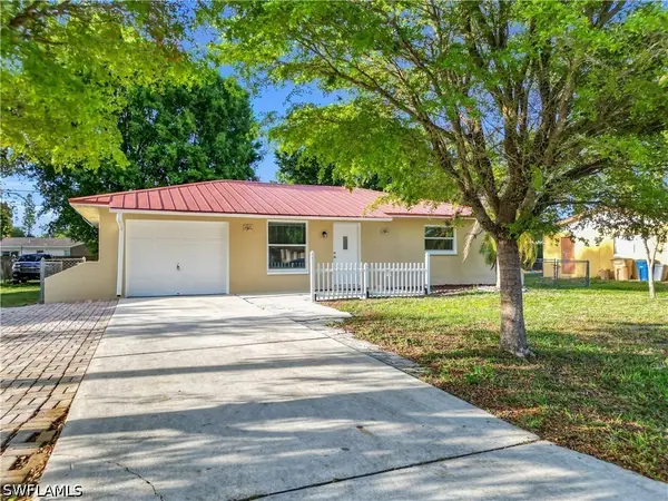 13426 1st Street, Fort Myers, FL 33905