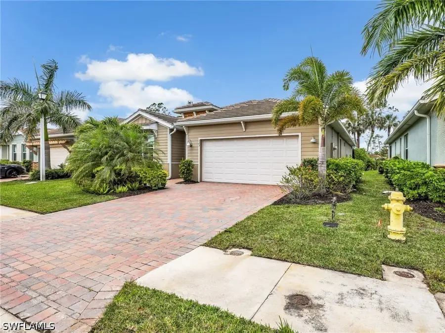 323 Tamarindo Lane, Naples, FL 34114 - #2
