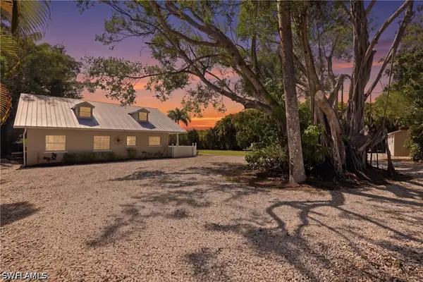 1313 Driftwood Drive, North Fort Myers, FL 33903