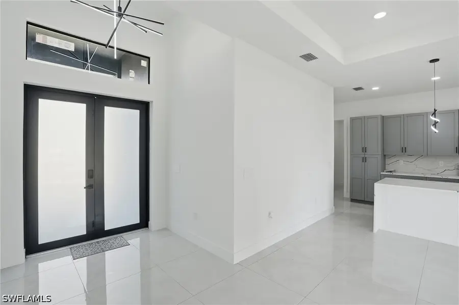 3409 24th Street Sw, Lehigh Acres, FL 33976 - #3