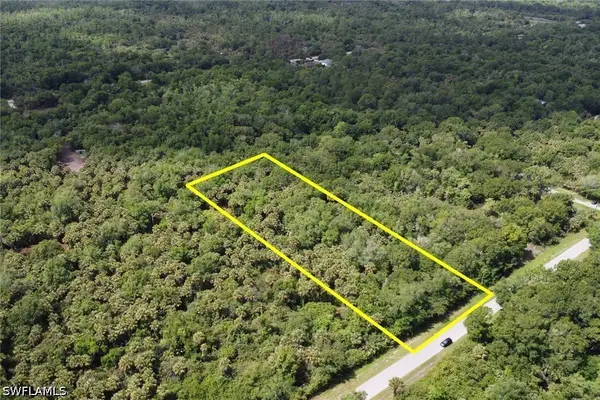 XXX 32nd Avenue Se, Naples, FL 34117