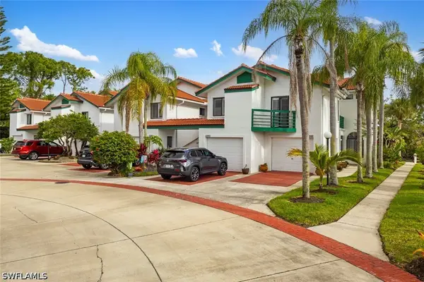 2294 Anchorage Lane #B, Naples, FL 34104