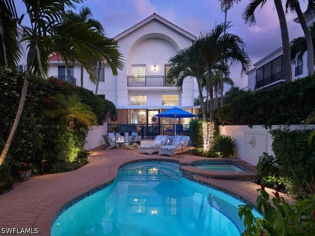 430 10th Avenue S #305, Naples, FL 34102 - #1