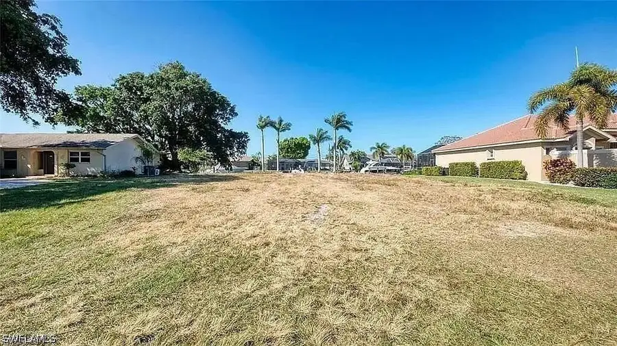 5216 SW 10th Avenue, Cape Coral, FL 33914 - #2