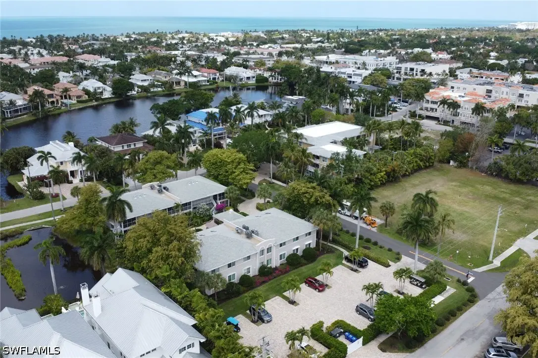 638 7th Avenue S #B638, Naples, FL 34102 - #1