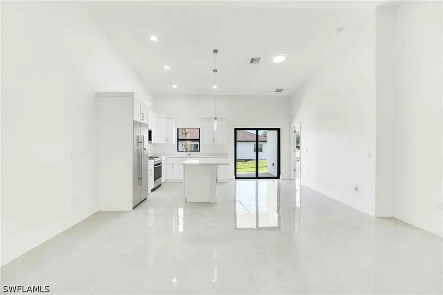 4410-4412 25th Street Sw, Lehigh Acres, FL 33973 - #3