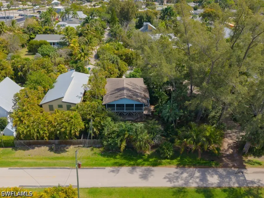 2022 Frederick Street, Naples, FL 34112 - #2