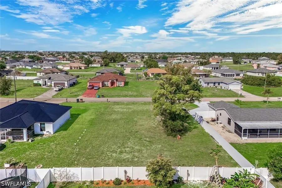 3205 NW 2nd Place, Cape Coral, FL 33993 - #3
