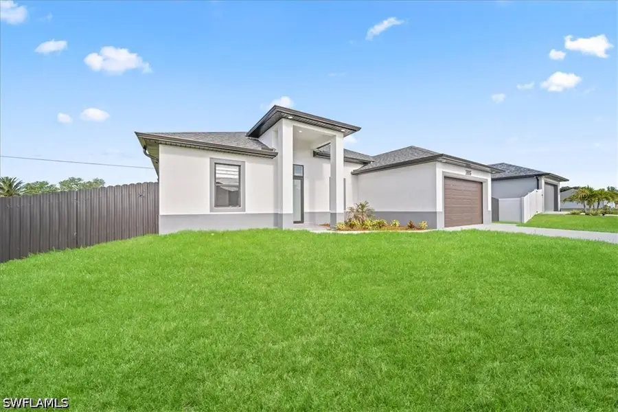 2116 NE 10th Avenue, Cape Coral, FL 33909 - #2