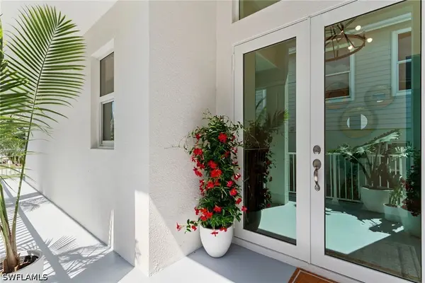 176 Jeepers Drive, Naples, FL 34112