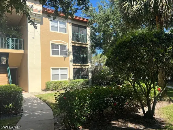8960 Colonnades Court E #932, Bonita Springs, FL 34135