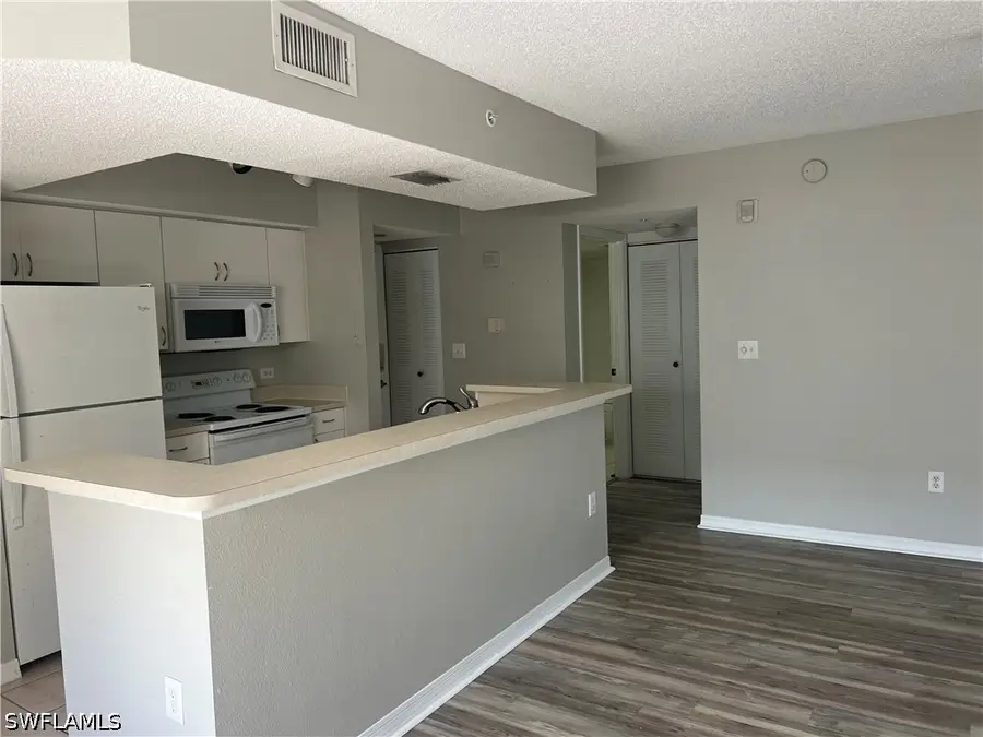 8960 Colonnades Court E #932, Bonita Springs, FL 34135 - #3
