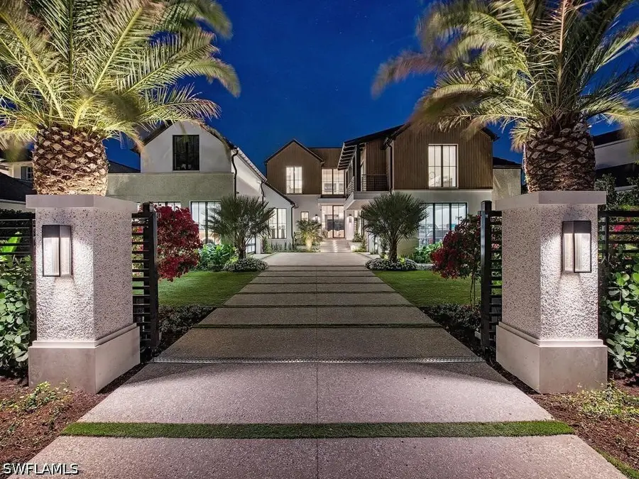 3040 Fort Charles Drive, Naples, FL 34102 - #2