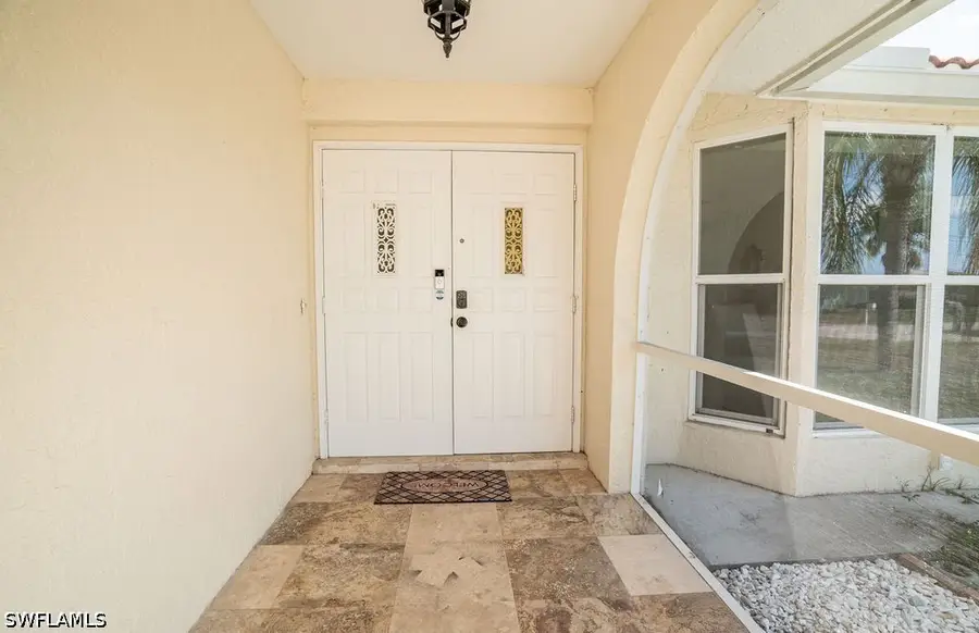 3725 SE 8th Place, Cape Coral, FL 33904 - #3