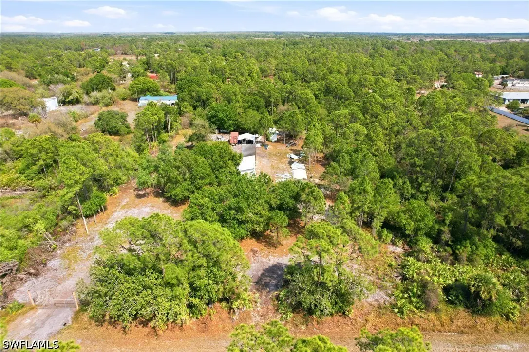 865 S Willow Street, Montura, FL 33440 - #1