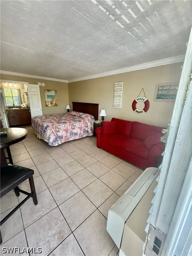 2555 Tamiami Trail N #250, Naples, FL 34103 - #2