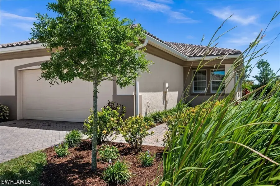 10353 Bonavie Cove Drive, Fort Myers, FL 33966 - #2