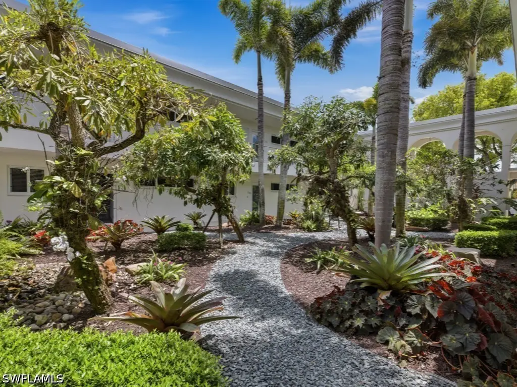 211 3rd Avenue S #211, Naples, FL 34102 - #1