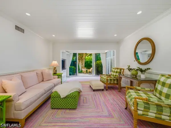 211 3rd Avenue S #211, Naples, FL 34102