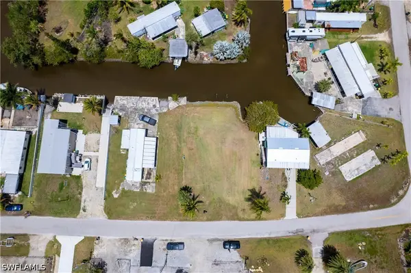 88 W Flamingo Drive, Other, FL 34141