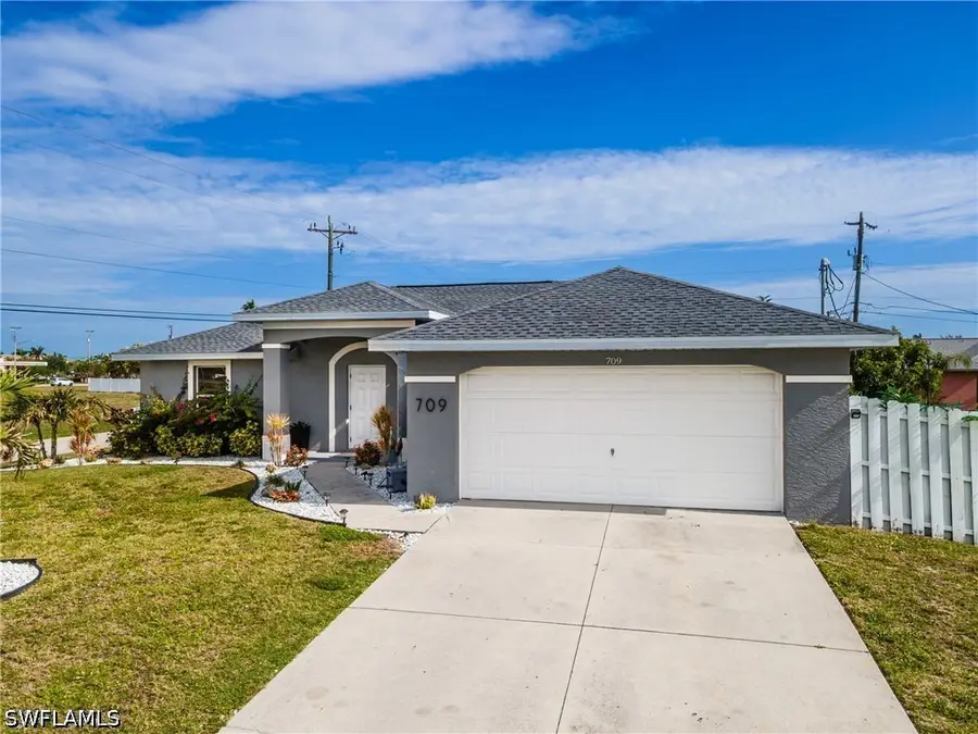 709 SW 27th Street, Cape Coral, FL 33914 - #2