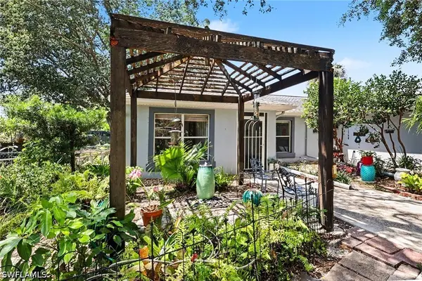 3918 Luverne Street, Fort Myers, FL 33901