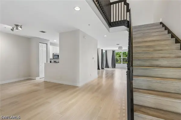 1410 Mariposa Circle #102, Naples, FL 34105