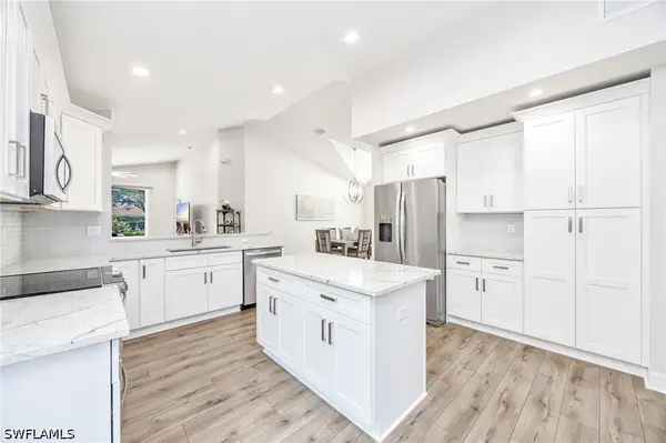 1671 Triangle Palm Terrace, Naples, FL 34119
