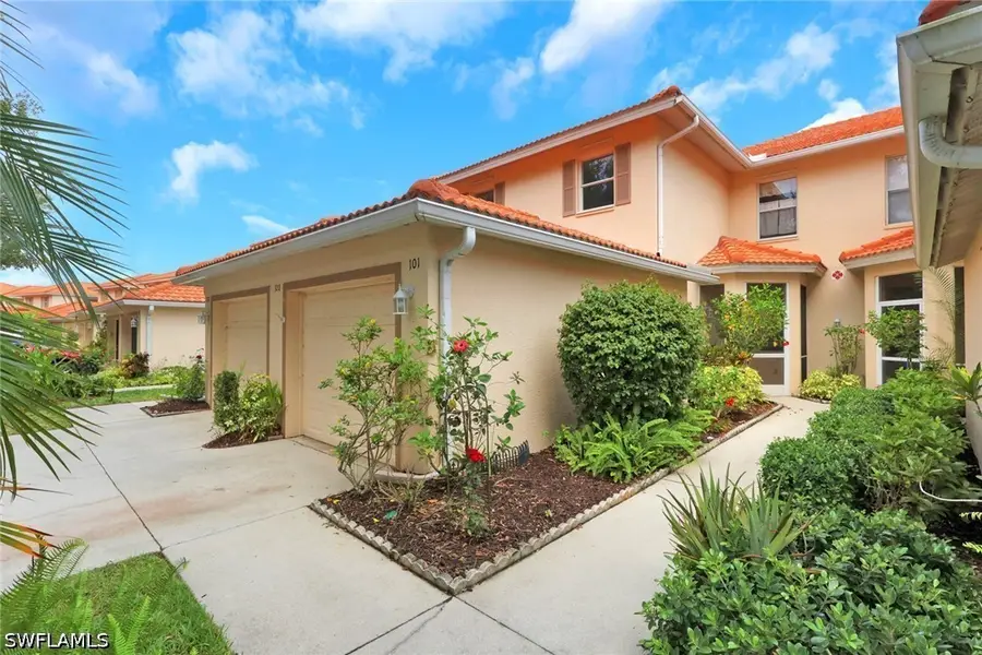 320 Robin Hood Circle #101, Naples, FL 34104 - #2