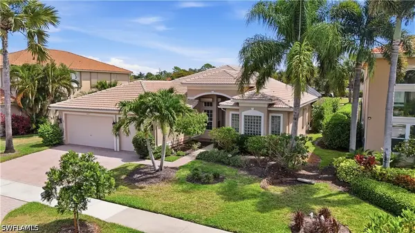 1422 King Sago Court, Naples, FL 34119