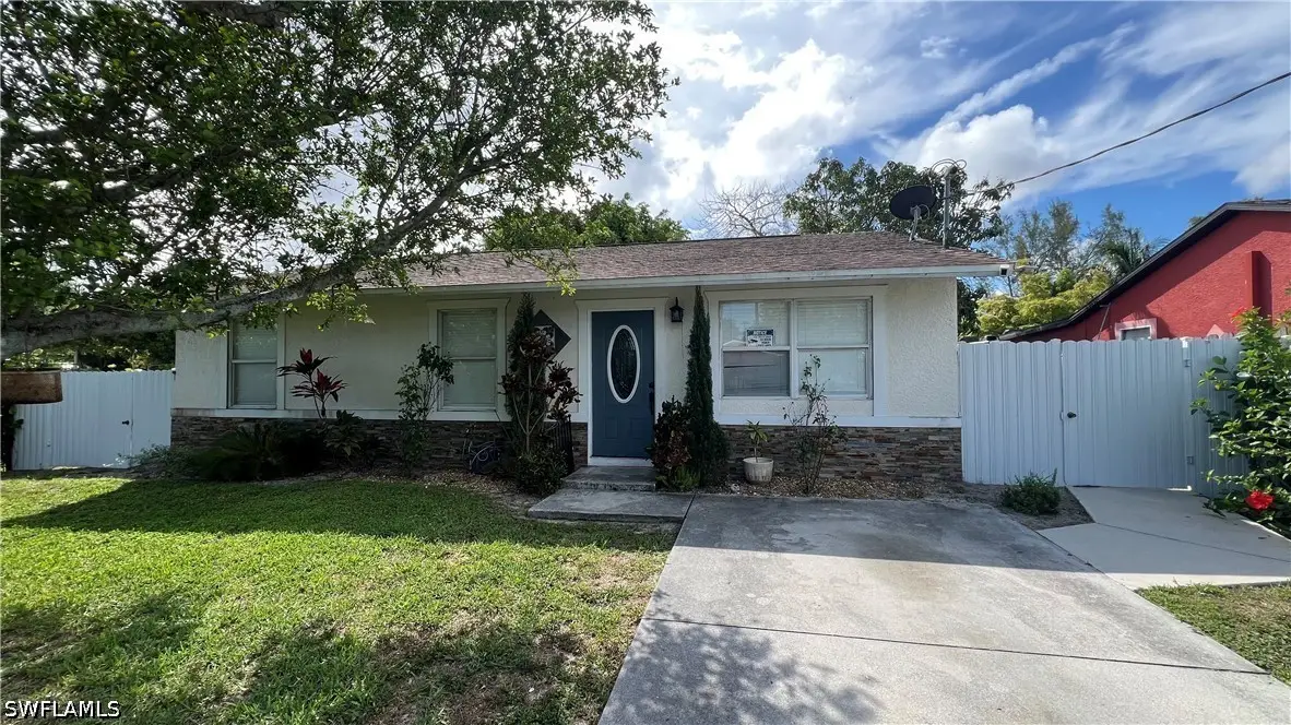 5374 Warren Street, Naples, FL 34113 - #1