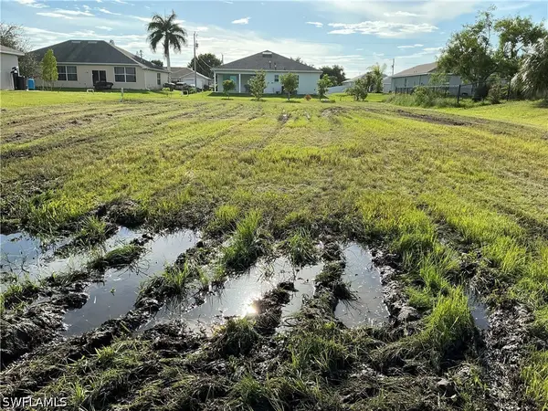 2212 NE 3rd Avenue, Cape Coral, FL 33909