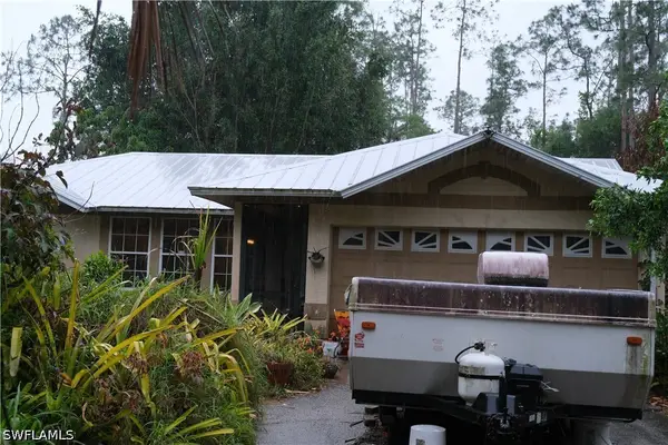 4340 2nd Avenue Se, Naples, FL 34117