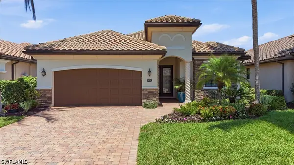 3058 Aviamar Circle, Naples, FL 34114