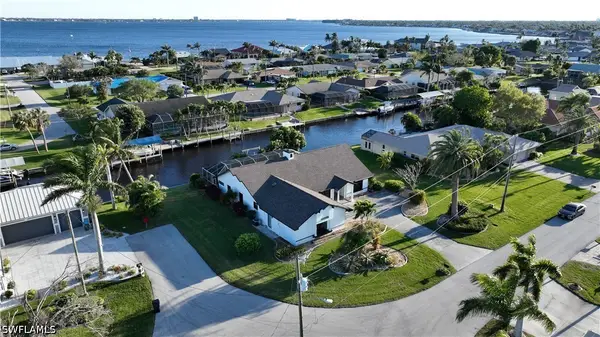 2328 SE 27th Street, Cape Coral, FL 33904